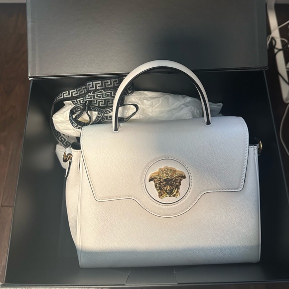 Versace La Medusa Handbag - Picture 4 of 7